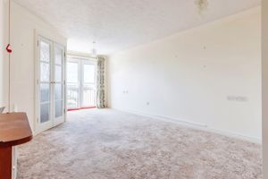 Lounge- click for photo gallery